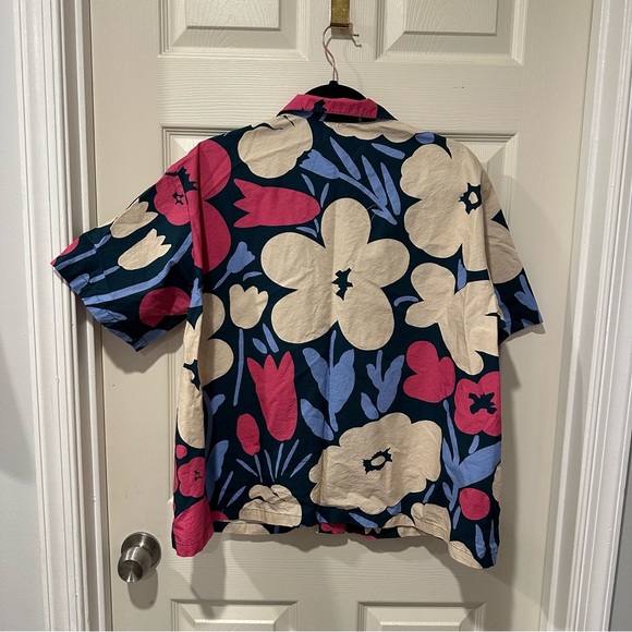 Uniqlo x Marimekko Floral Button Up - Picture 2 of 3